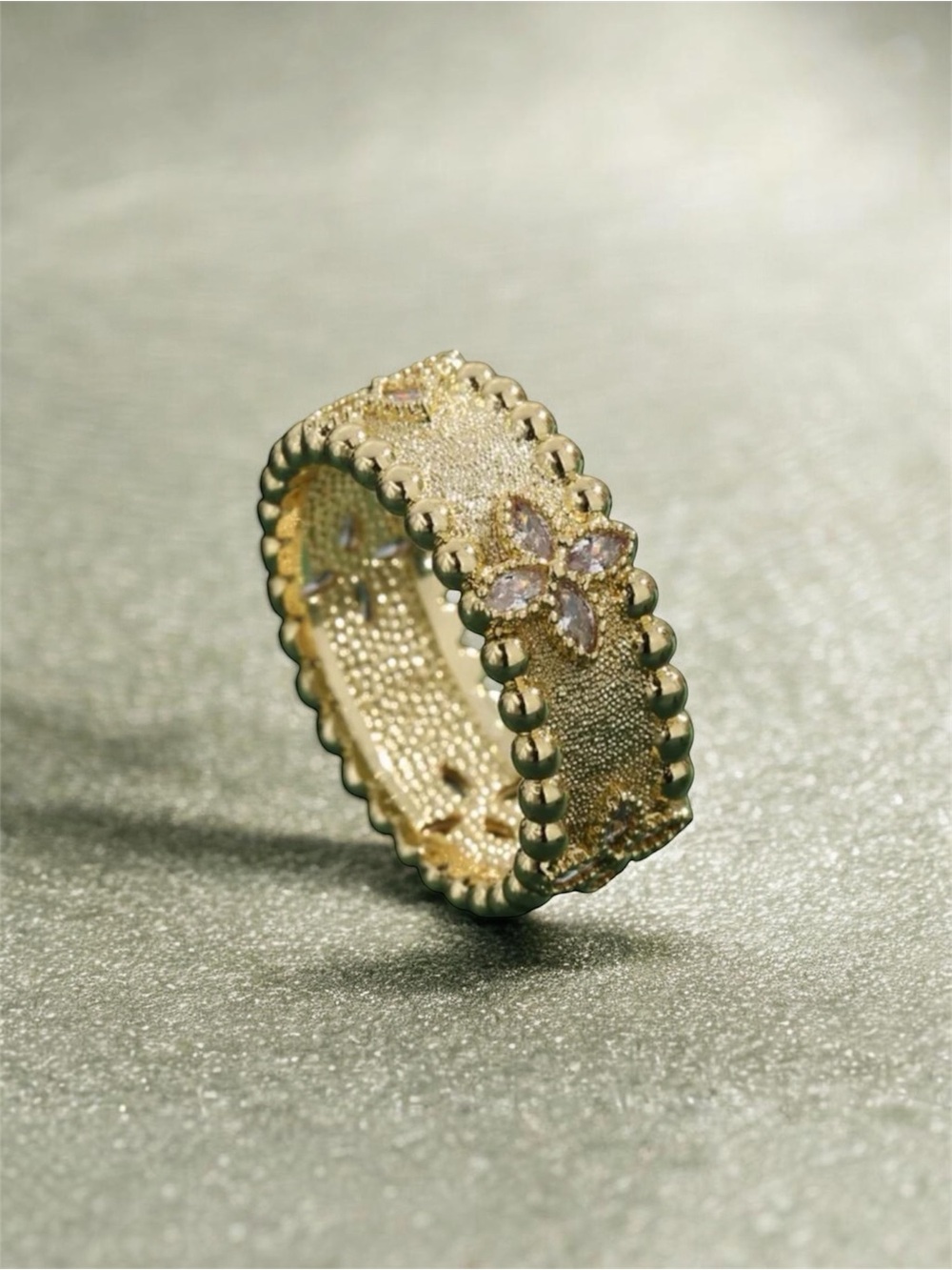 Floral Pavé Band Ring NWT Gold Platwd
